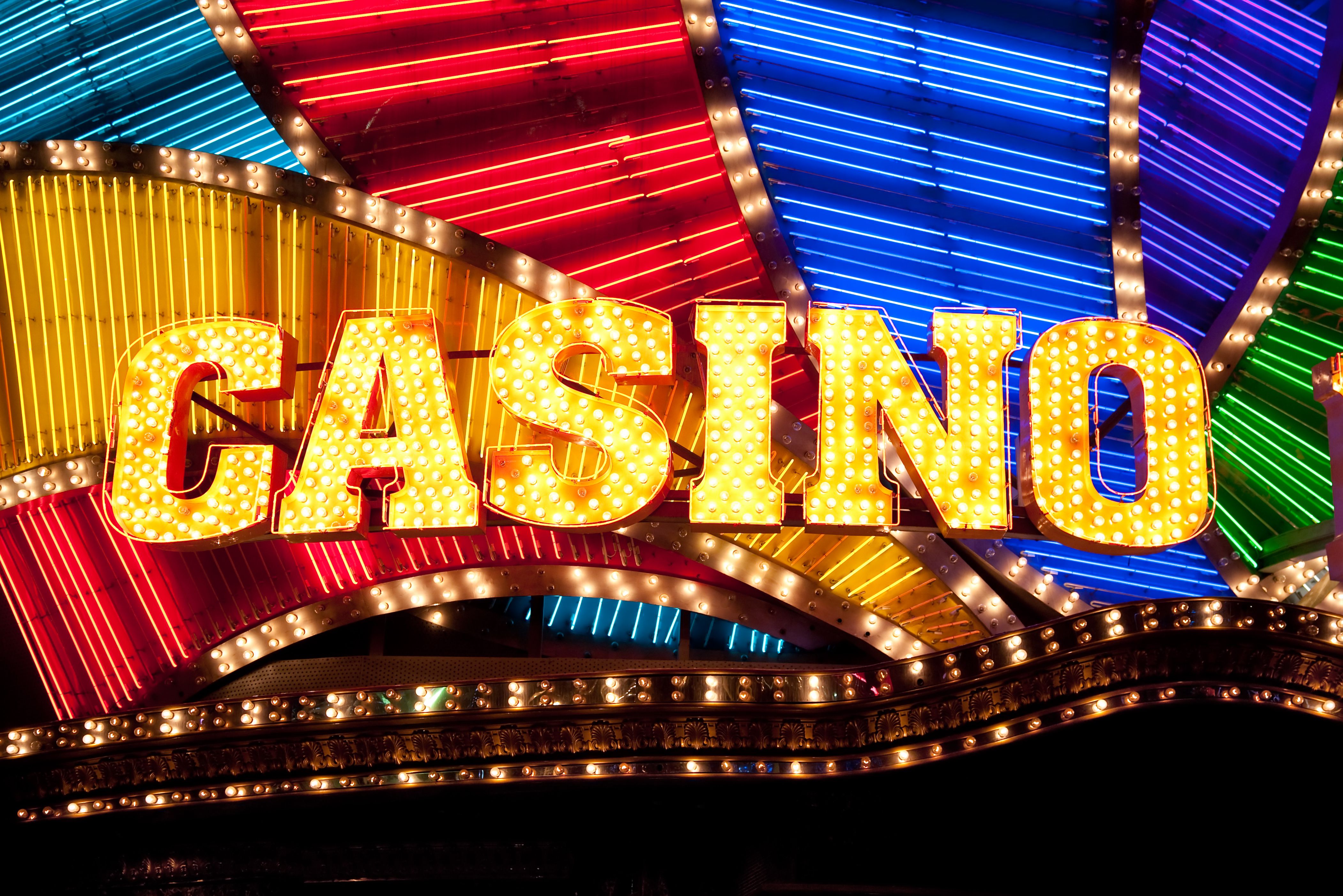 Canlı Casino Oyunlarında Minimum Bahisle Nasıl Kazanılır?