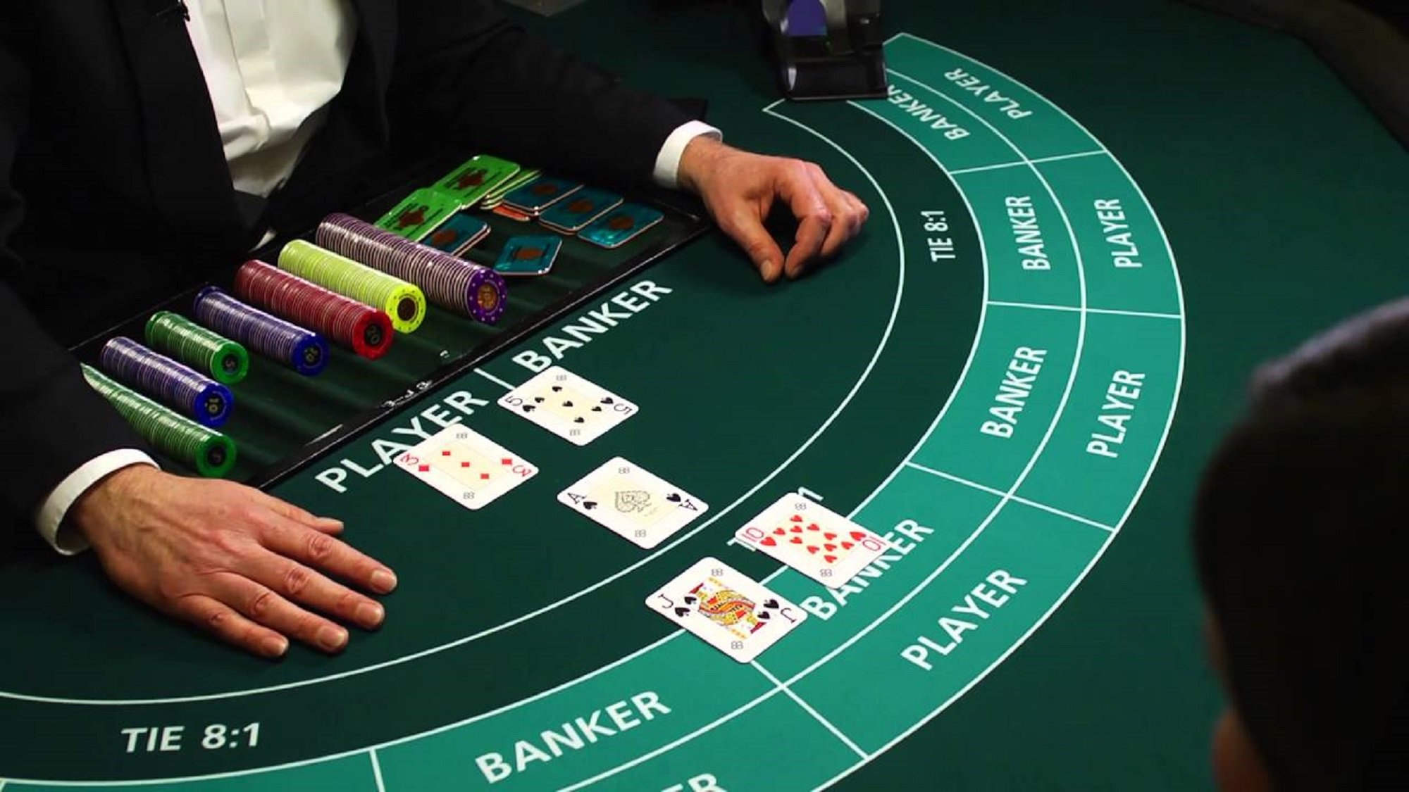 Canlı Casino Oyunlarında Minimum Bahisle Nasıl Kazanılır?